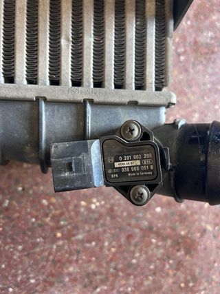 Intercooler Ibiza 1.4 TDI con sensor (6L)