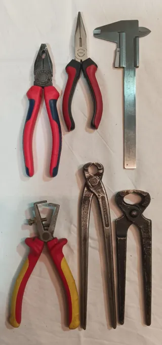 LOTE DE HERRAMIENTAS ANTIGUAS