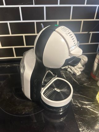 Cafetera Delonghi Dolce Gusto Blanca