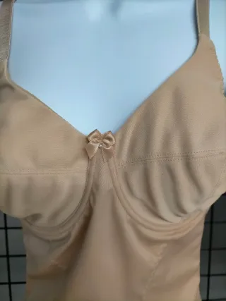 Body Warners Beige Talla 100C