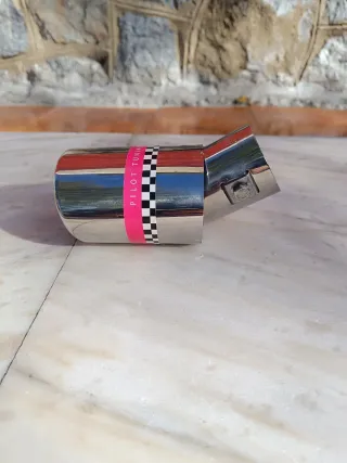 Cola de escape Pilot cromada