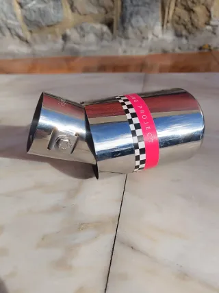 Cola de escape Pilot cromada