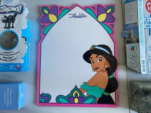 Lote Juguetes: Microondas, Puzzles, Coches