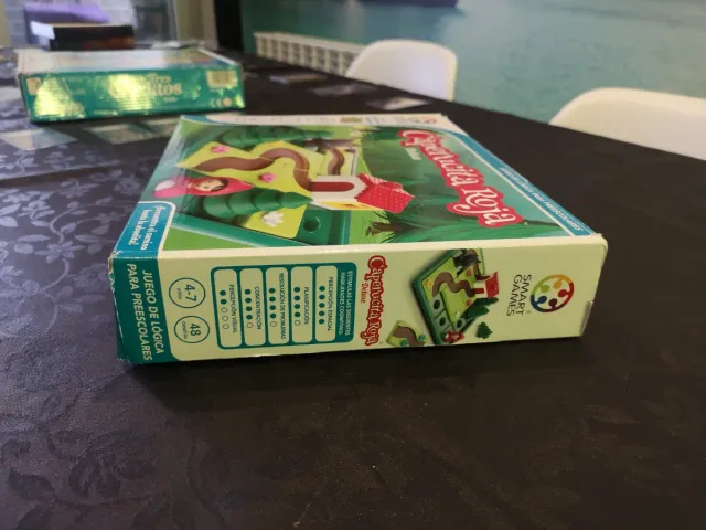 Caperucita Roja Deluxe y Los tres cerditos deluxe