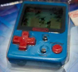 Llavero Nintendo Spiderman Mini Game máquina