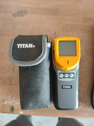 Detector Titan TTB520T