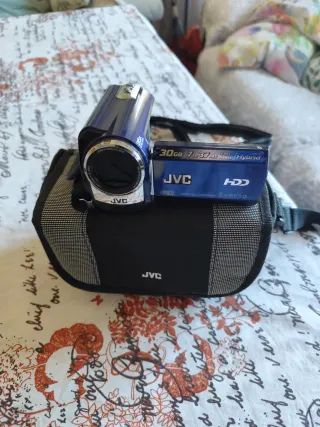 Videocámara JVC Everio HD 30GB