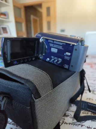 Videocámara JVC Everio HD 30GB