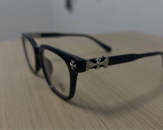 Gafas Chrome Hearts Negras y Plateadas