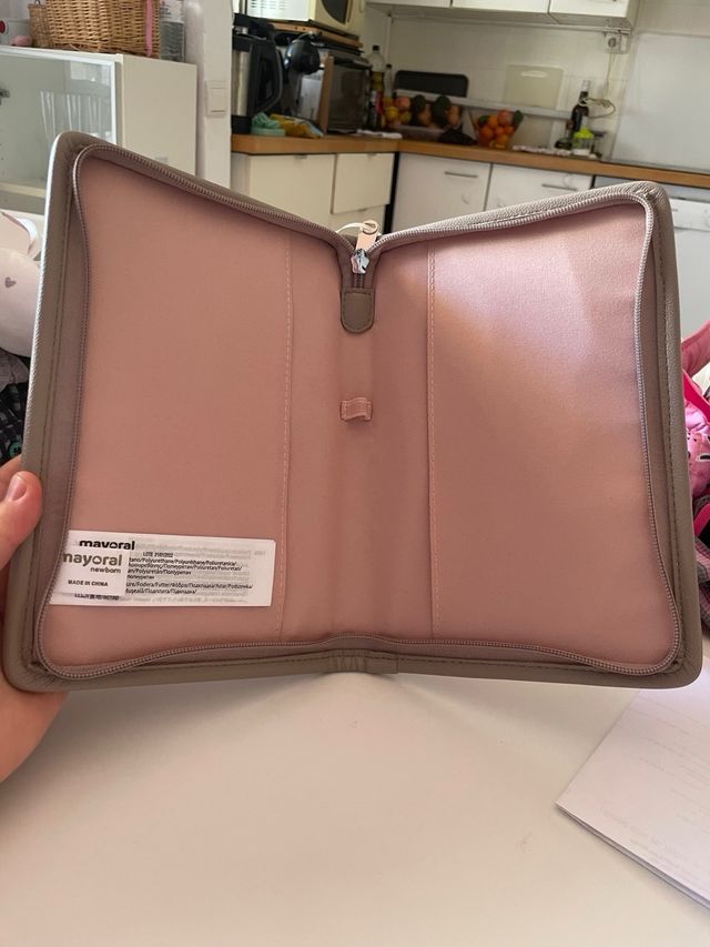 Portadocumentos bebé Mayoral rosa lunares