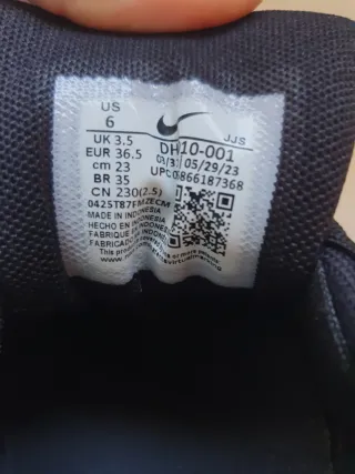 Nike Air Max negras talla 36.5