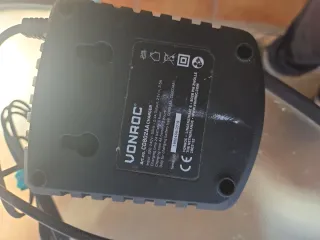 Cargador y Batería 20V