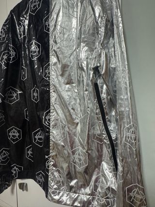 Cortavientos Hexagon Negro/Plateado