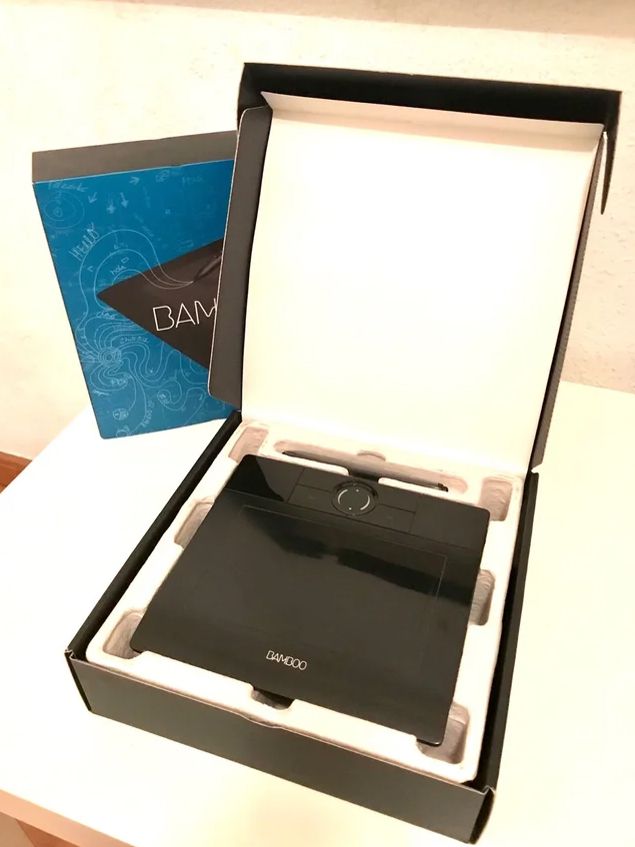 Tableta Gráfica Wacom Bamboo Negra