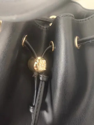 Bolso de Hombro Tommy Hilfiger Negro