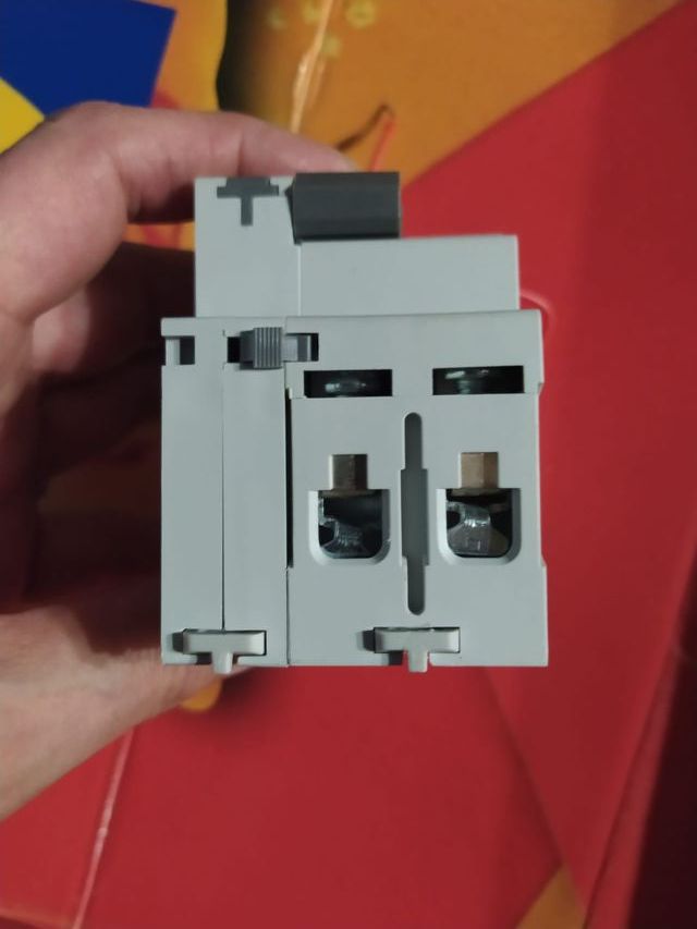 Interruptor Diferencial Geya GRD9L-R