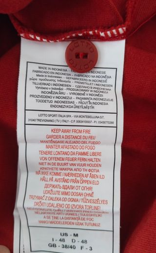 Camiseta Lotto de chico vintage retro