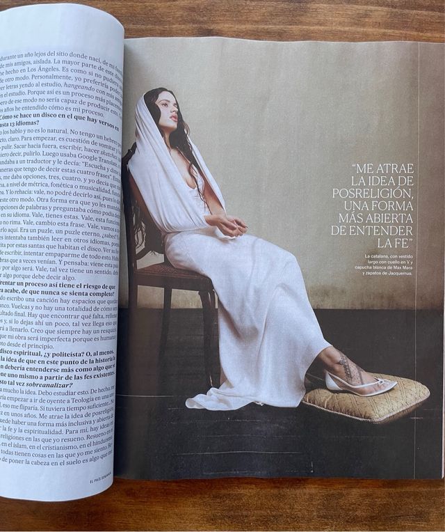 ROSALÍA LUX Revista El País Semanal Santa Rosalía