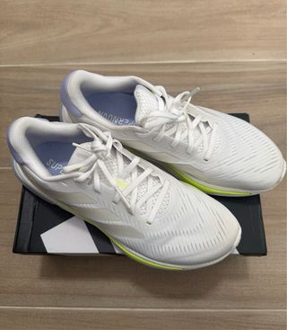 Zapatillas Adidas Supernova blancas