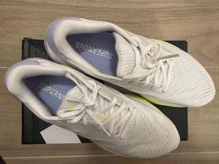 Zapatillas Adidas Supernova blancas