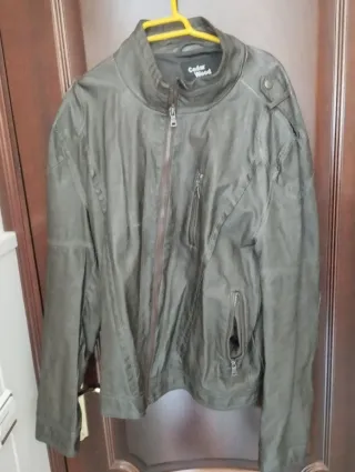 Chaqueta imitación cuero Cedar Wood verde oliva