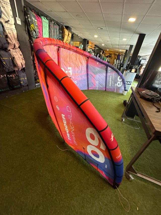 Cometa F-ONE Trigger 9m Brainchild