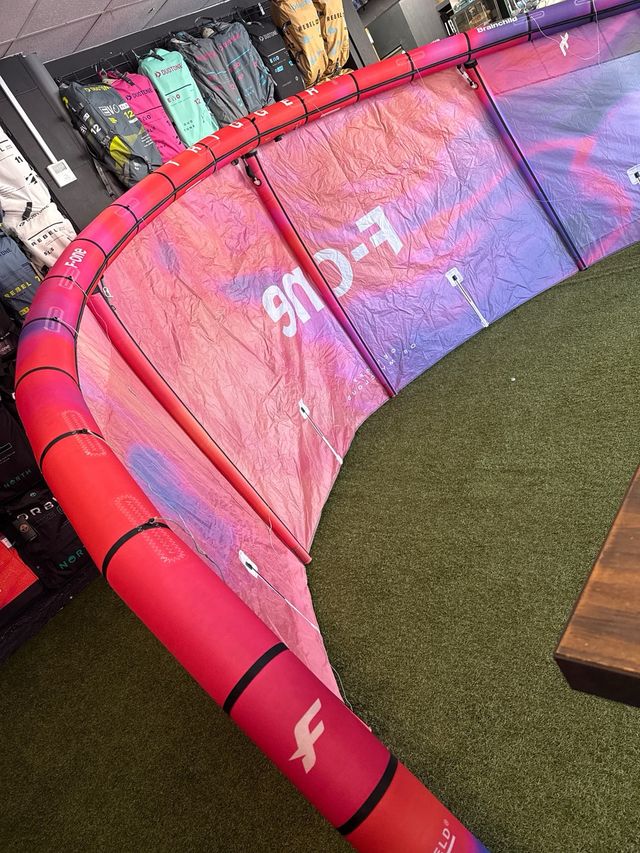 Cometa F-ONE Trigger 9m Brainchild