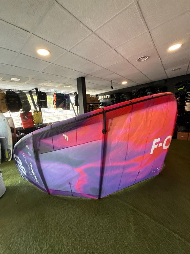 Cometa F-ONE Trigger 9m Brainchild