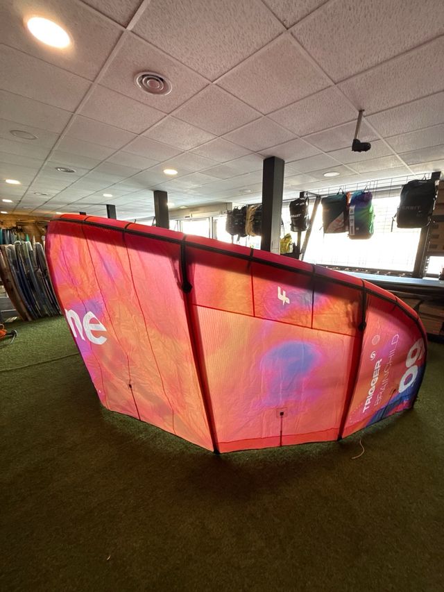 Cometa F-ONE Trigger 9m Brainchild