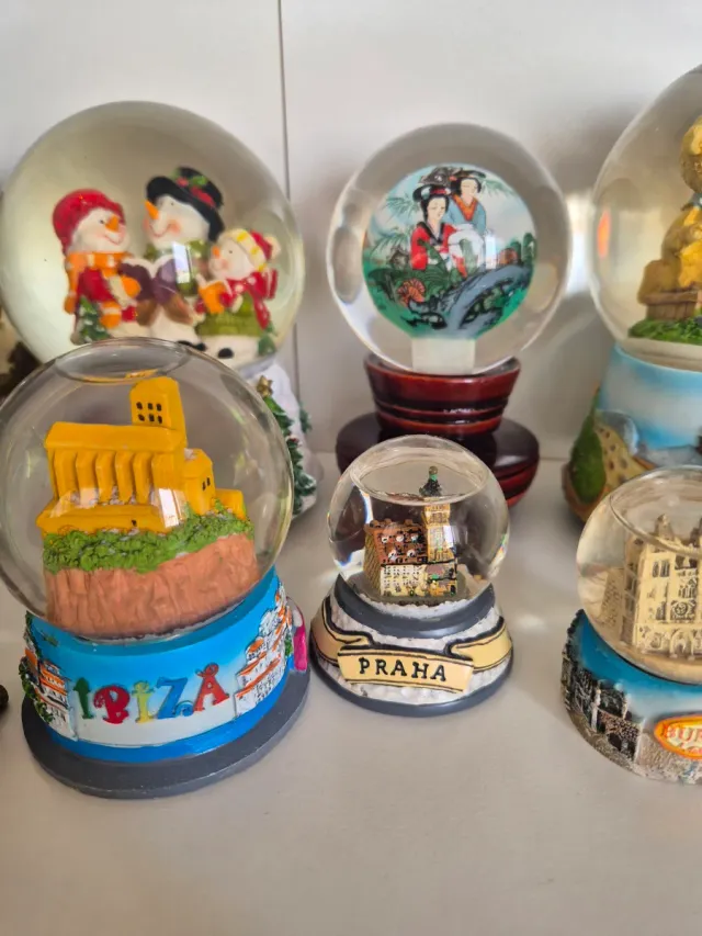 Lote de 12 Bolas de Nieve Coleccionables