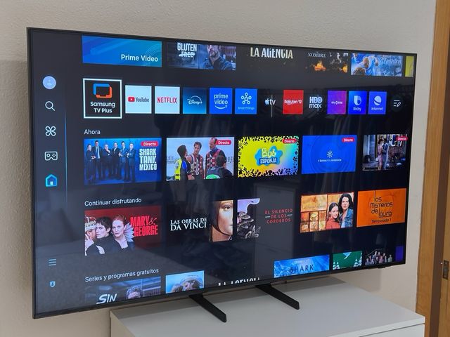 Samsung TV Crystal UHD 55” 4K Smart TV