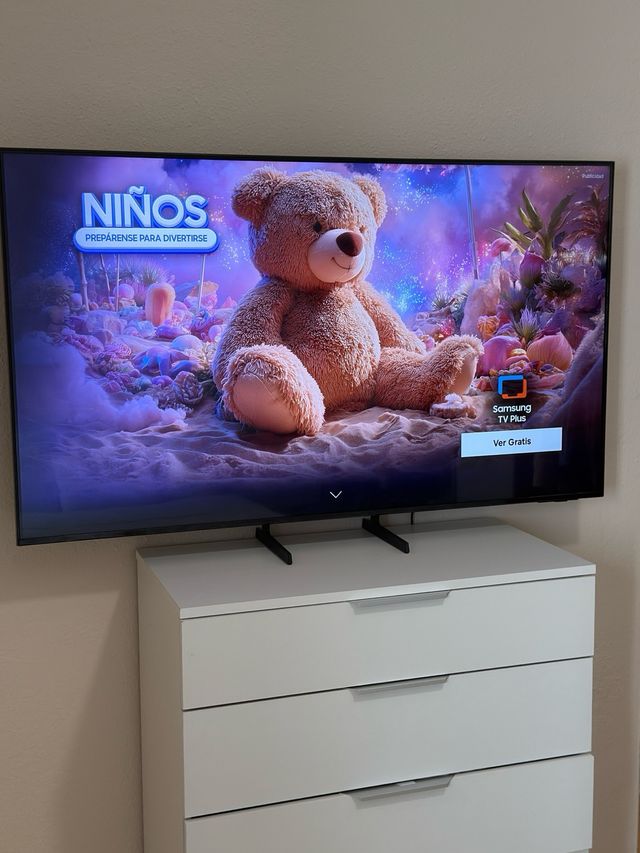 Samsung TV Crystal UHD 55” 4K Smart TV