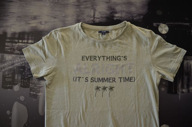 Camiseta Kiabi verde talla S