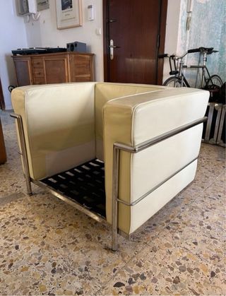 Poltrona in pelle avorio e acciaio metà secolo