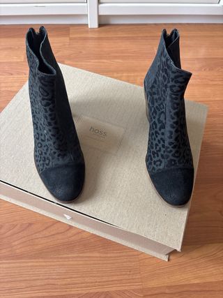 Botines Hoss Intropia Animal Print sin estrenar