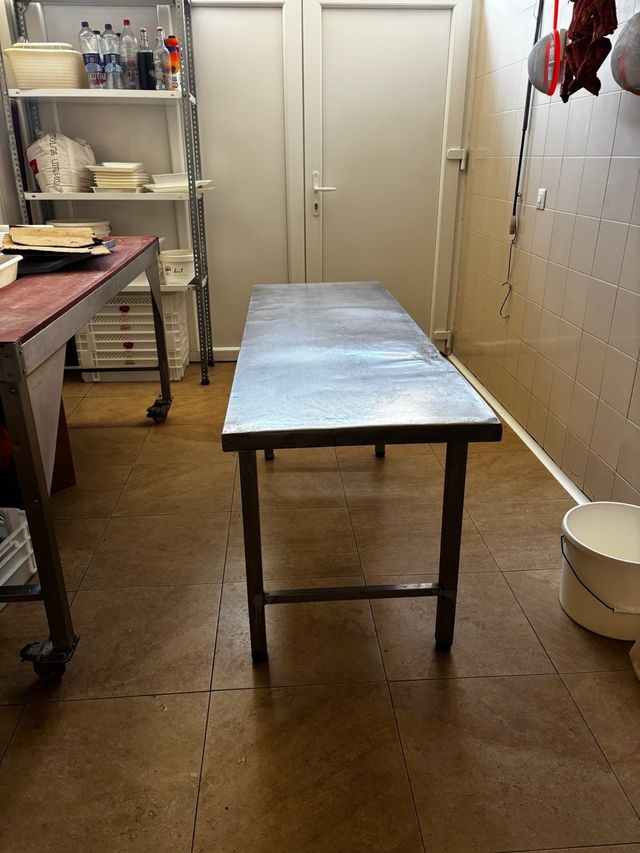 Mesa de trabajo de acero inoxidable