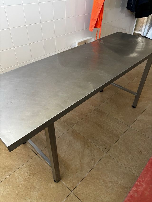 Mesa de trabajo de acero inoxidable