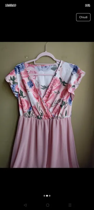 Vestito floreale rosa e blu