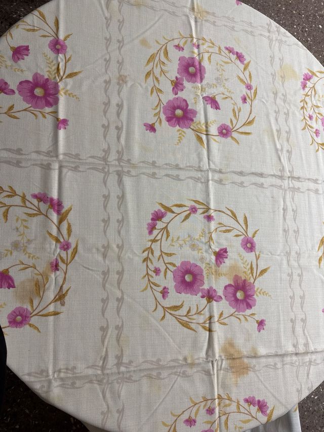 Mantel y servilletas vintage flores rosas