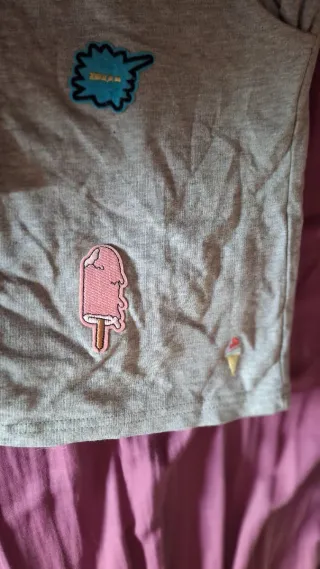 Falda sudadera con parches divertidos