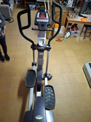 Elíptica BH Fitness Quantum Crosstrainer