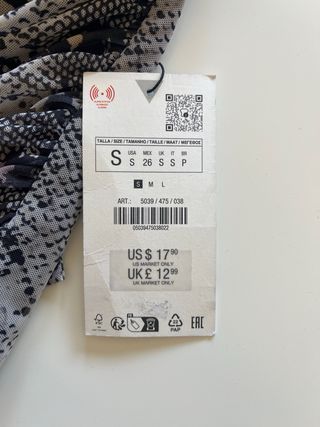 Vestido Zara estampado serpiente