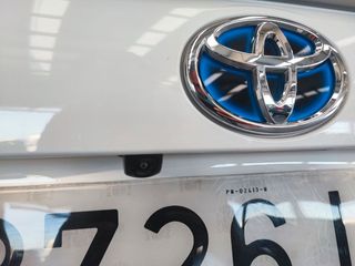 TOYOTA Rav4 2.5l 220H Advance
