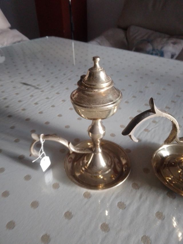 Piezas metal naveta y San Antonio