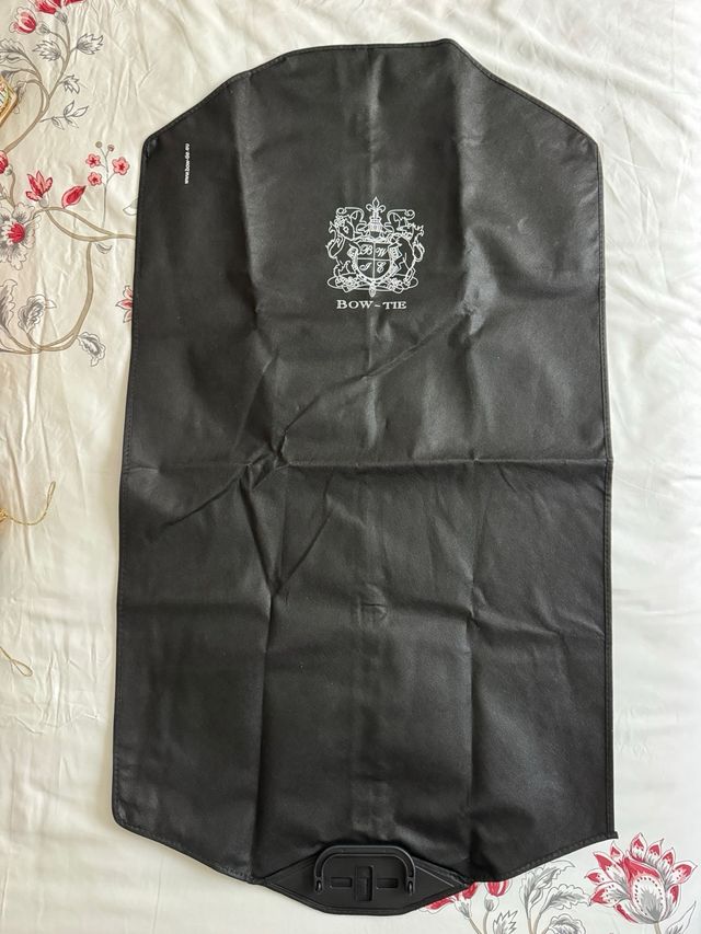 Funda para traje negra