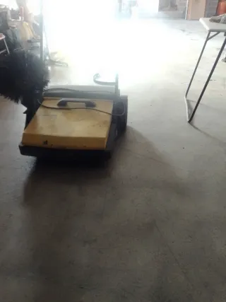 Barredora manual Karcher poco uso