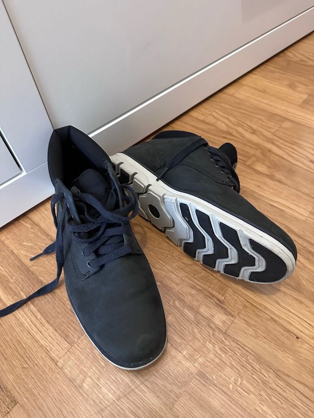 Botas Timberland Negras Talla 42. uk8