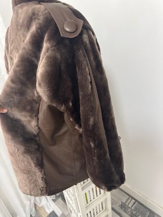 Abrigo marrón de pelo