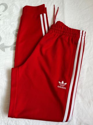 Pantalón deportivo Adidas rojo