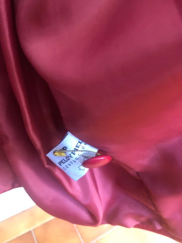 Chaqueta de piel roja mujer PELOYPIEL